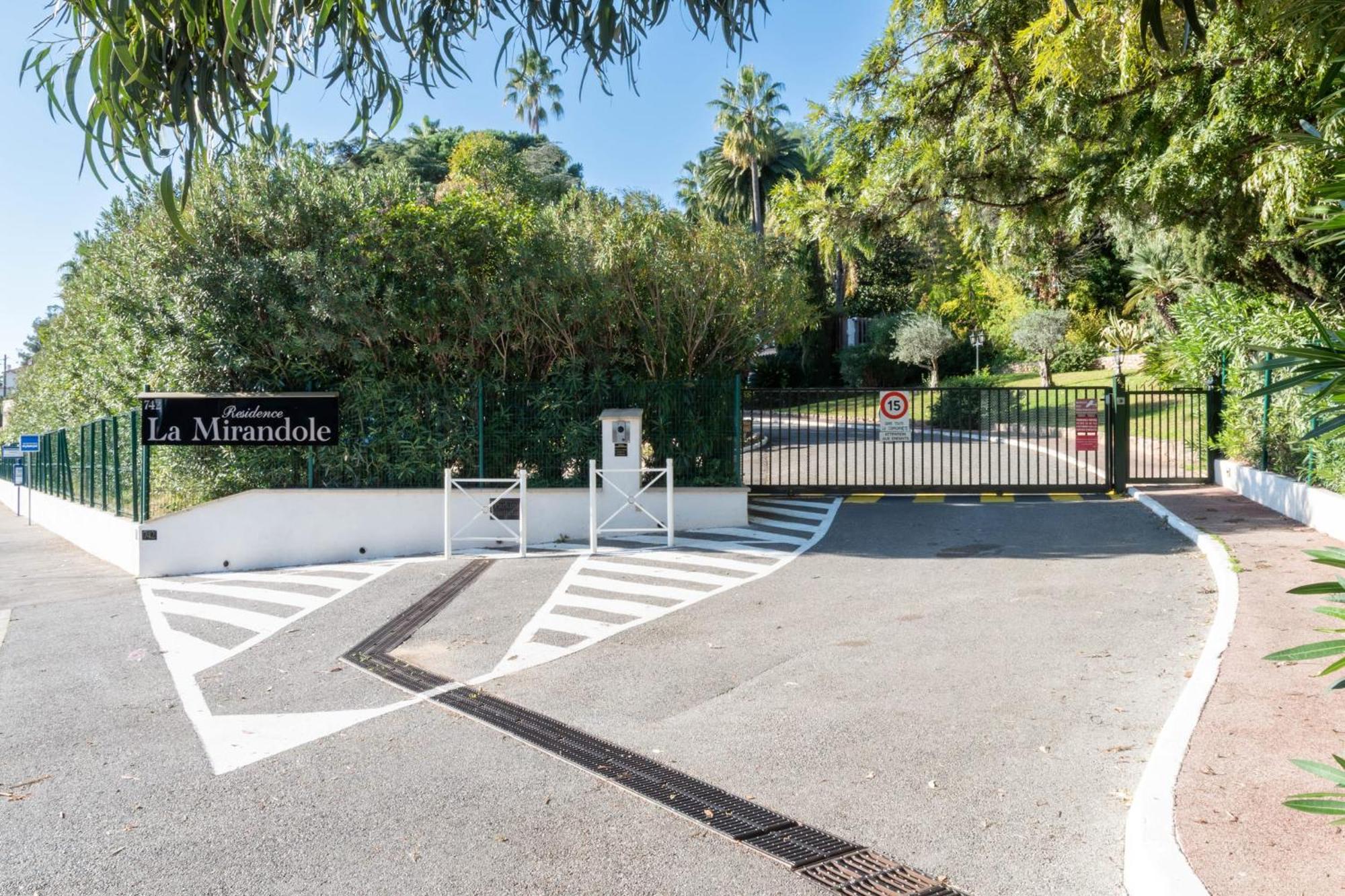 Cote D'Azur Sea View Tennis Beach Access Vallauris Exterior photo